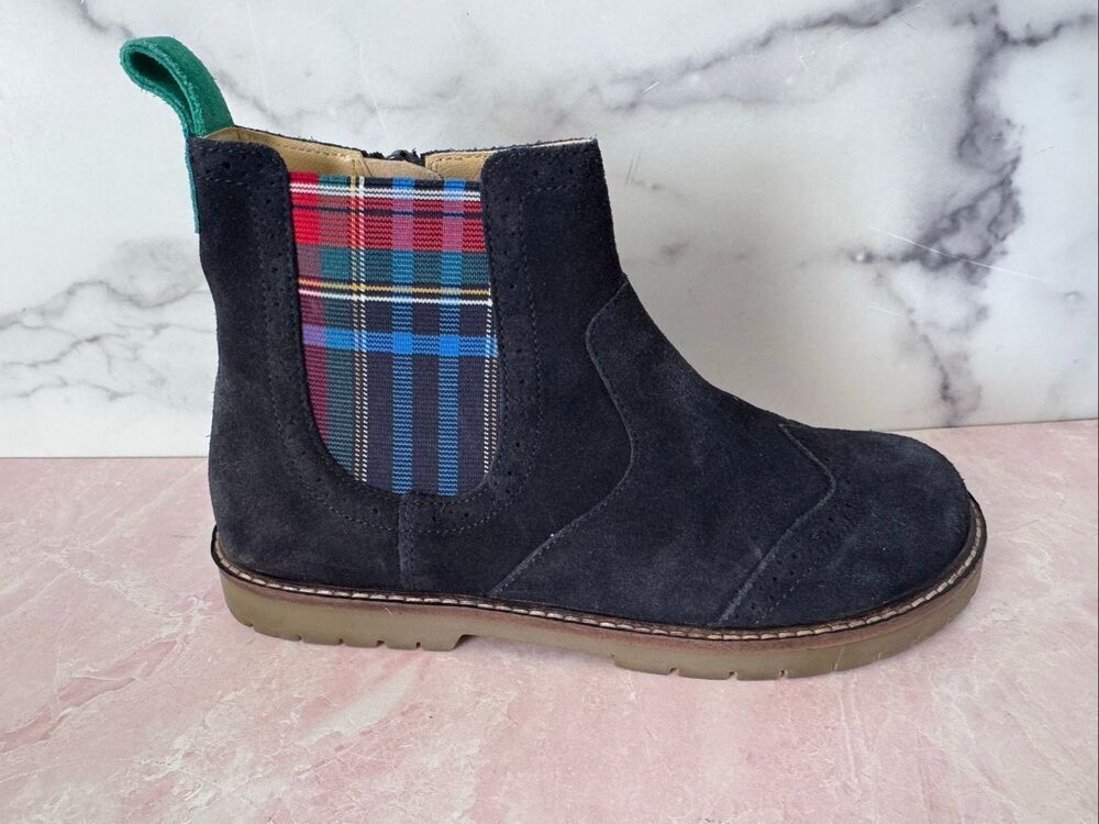 Boden boys ankle boots navy blue suede 4-4.5 excellent condition zip up plaid gi